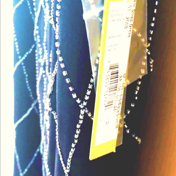 🔥🔥NEW-Alice and Olivia chain strap mini dress beaded. Hot.vacation, funk… - Picture 5 of 9